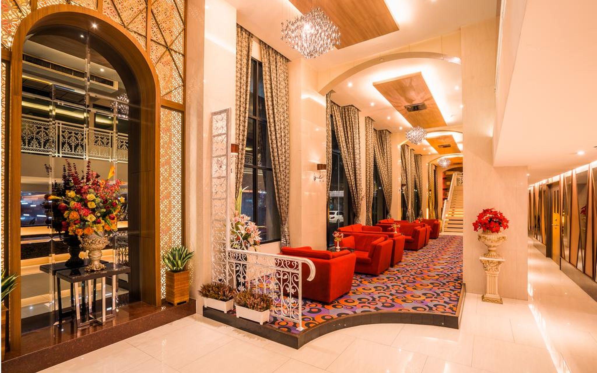 Grand Lord Boutique Hotel- Sha Extra Plus Certified Bangkok Esterno foto